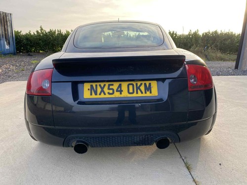 Complete black audi - tt, mk1