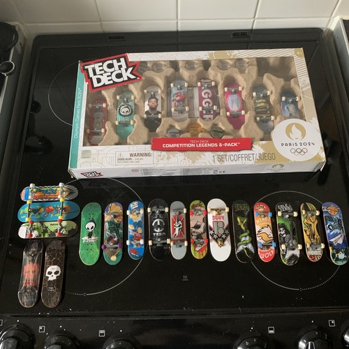 Tech deck toy skateboard - tech,