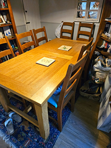 Solid oak table with chairs - solid,