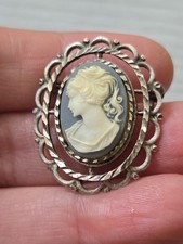 Vintage Cameo On Silver Brooch Cc 1930s-40s Blue Background 