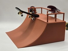 Fingerboard skatepark half - fingerboard,