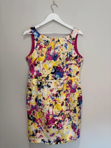 Coast abstract floral wiggle - abstract,