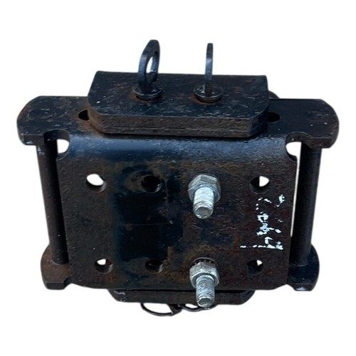 Toyota hilux towbar hitch - towbar,