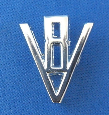 Daimler chrome boot - boot, badge