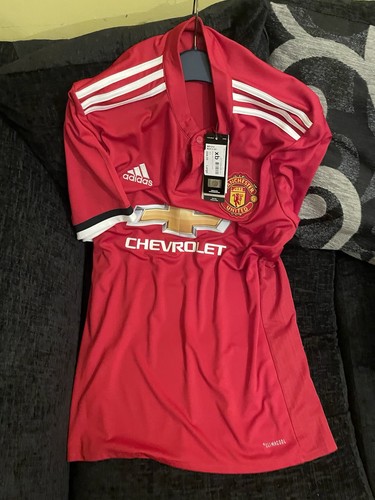 Man utd tops - 2, 1
