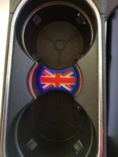 Mini cup holder insert union