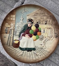Royal Doulton lady balloon