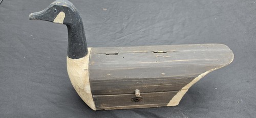 Vintage goose decoy - goose, wood