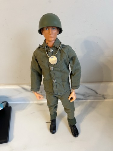 Vintage tommy gunn royal - vintage,