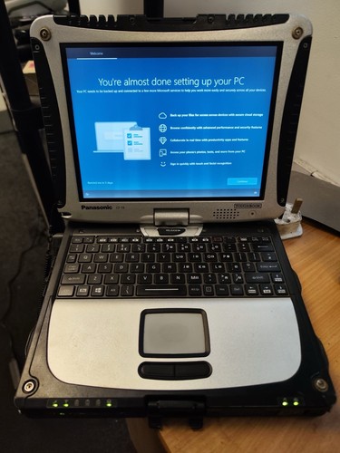Panasonic toughbook 19 - panasonic,