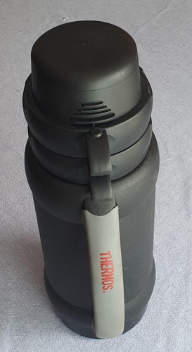 Thermos vacuum flask black - thermos,