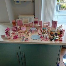 ELC WOODEN DOLLS HOUSE