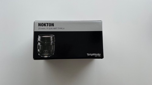 Voigtlander 25mm nokton - 25mm, f0.95