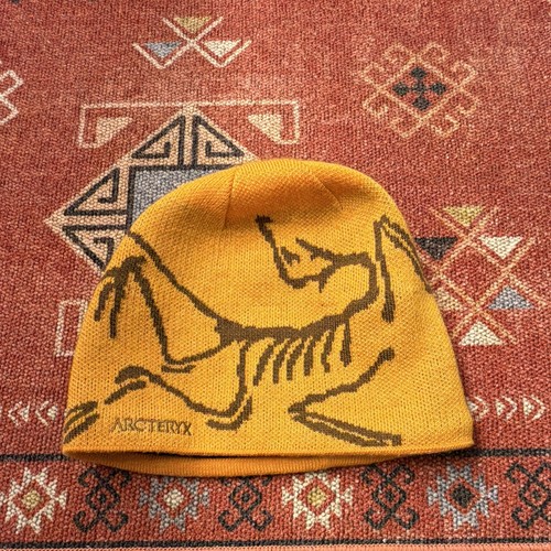 Arc teryx bird head toque - bird, knit
