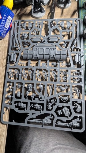 Warhammer horus heresy leman - warhammer,