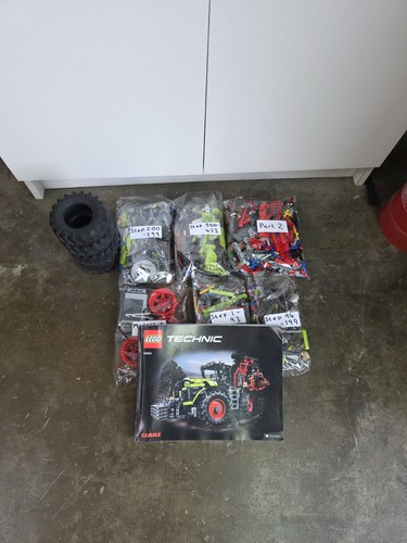 Lego claas tractor 42054 - claas,