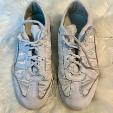 NFINITY Evolution White Cheer