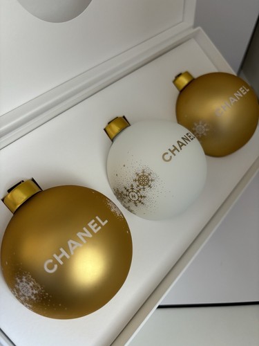 Chanel baubles ornament - baubles,