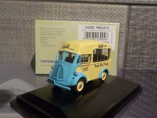 Morris wall ice cream van - j2,