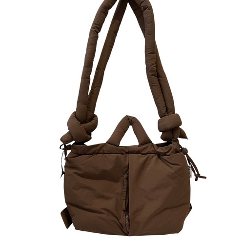 Unused olend compact - unused, soft