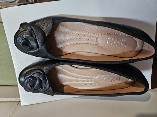Hotter periwinkle black - hotter,