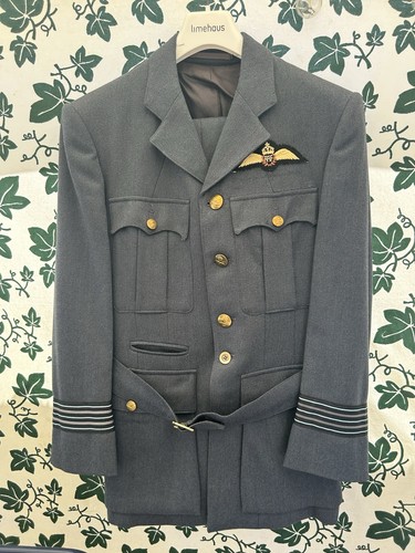 Raf uniform very good - uniform.,