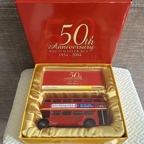 Corgi london transport - corgi,