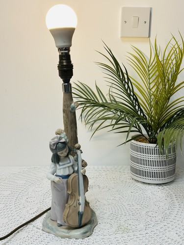 Nao lladro porcelain - by,