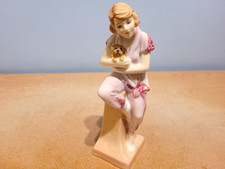 Royal Doulton Archives, Bathers Collection, Lido Lady Bone China Figurine HN4247