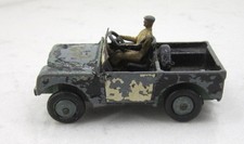 VINTAGE DINKY LAND ROVER TOY