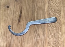 VINTAGE RALEIGH BICYCLE LOCKING RING GRIFTER CHOPPER TOMAHAWK OLD BICYCLE TOOLS