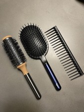 Dyson Hair Brush & Comb Set