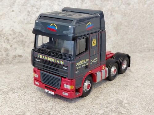 Corgi modern trucks - modern,