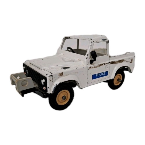 Britains 9610 police land - britains,