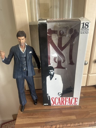 Neca 18inch scarface - 18inch,