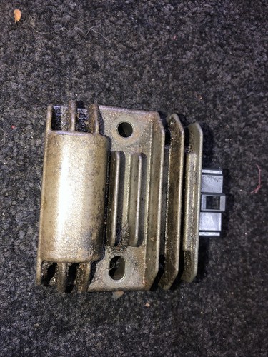 Yamaha xsr125 regulator - yamaha,