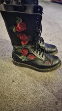 Dr Martens  Vonda Boots Size 7