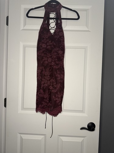 Tobi lace halter mini dress - lace,