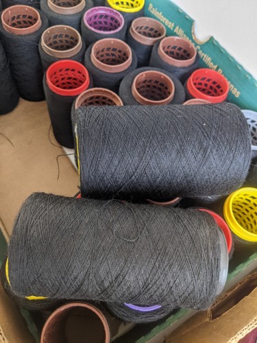 1kg pure wool ply yarn - 1kg,