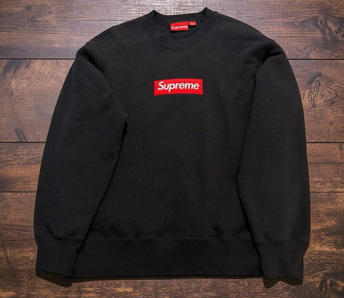 Authentic black supreme box - authentic,