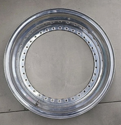Bbs outer lip deep - lip, split