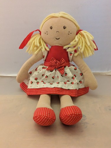 Doll comforter strawberry - m&s,