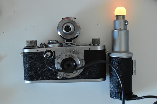 Leitz leica ceyoo - leica, gun