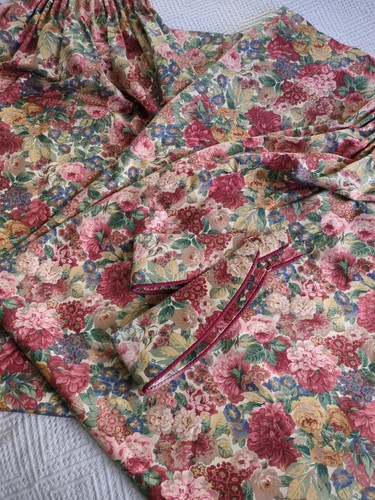 Vintage sanderson rose - vintage, peony