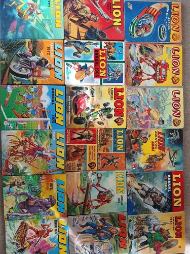 Collection lion annuals - collection,
