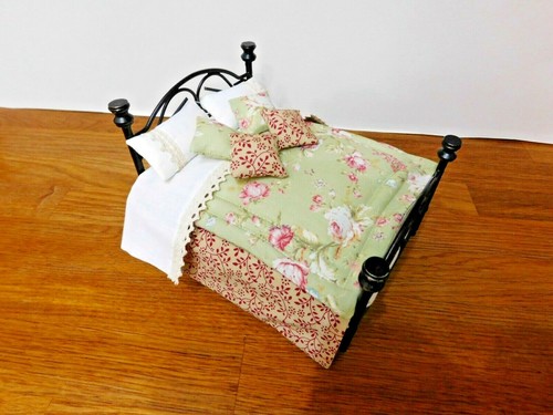 Dolls house 12th piece - dolls,