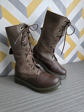 Dr. Martens Hazil 14-eyelet