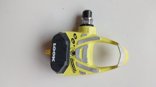 Look delta pedal right - delta,