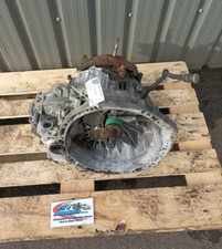 RENAULT TRAFIC MK2 2.0 DIESEL 2006-2014 GEARBOX - SEMI AUTOMATIC 8200457476