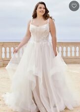 Enzoani Elysee Schuyler